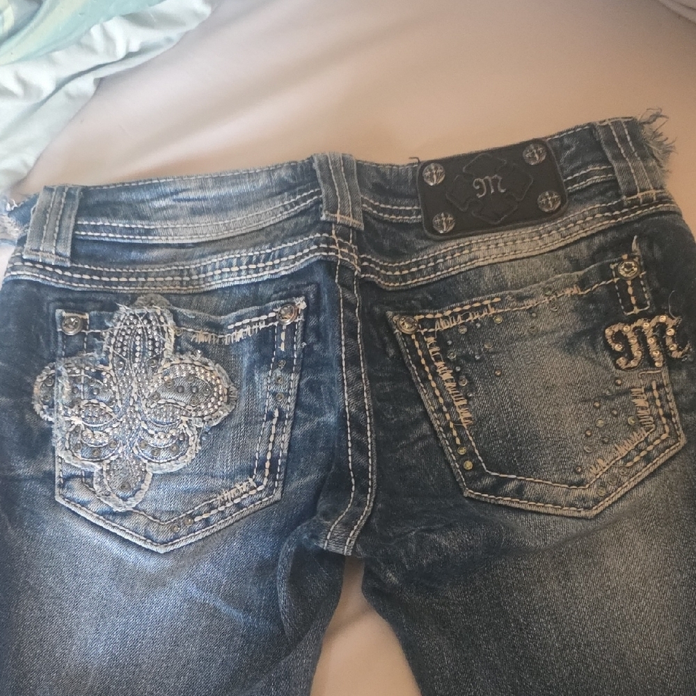 Miss Me Blue Straight Leg Jeans (Waistband Was Cut) 25"x29" Inseam - Picture 5 of 9